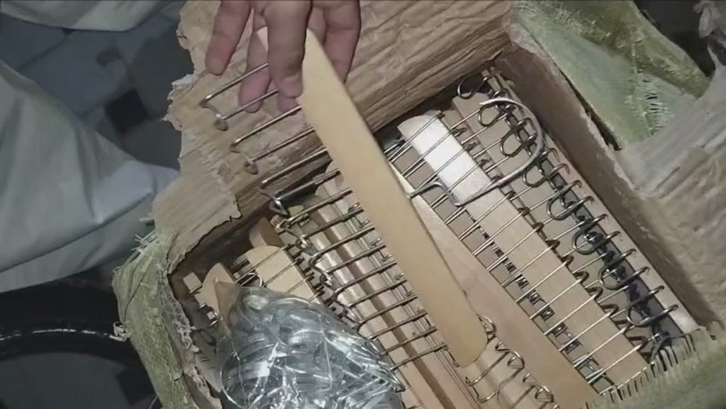 8 Hooks Multi-function Wooden Caps, Belts, Tie Hanger – Strong No Trace Storage Rack(Random Colour)